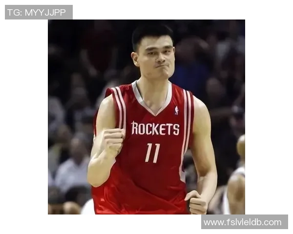 姚明回乡探亲分享成长故事与篮球梦想激励家乡青少年 姚明回乡探亲分享成长故事与篮球梦想激励家乡青少年