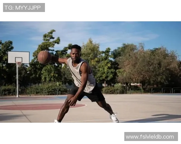 篮球场上的黑人明星们如何改变了这项运动的历史与文化